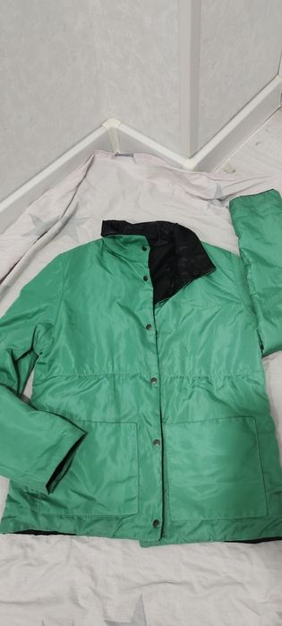 Куртки для подростков и для малышей отдам дёшево