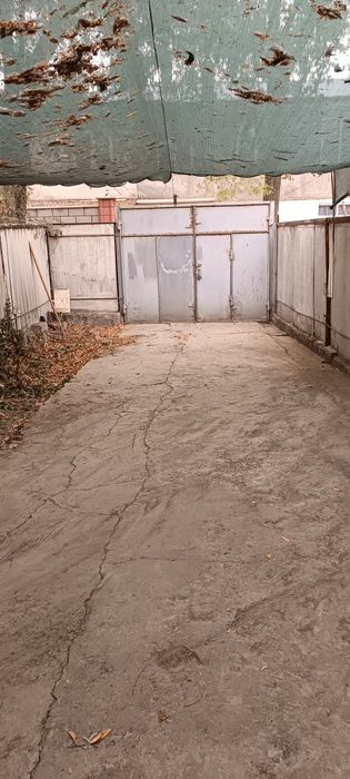 Продаётся 1- комн.кирпич Яшнабад