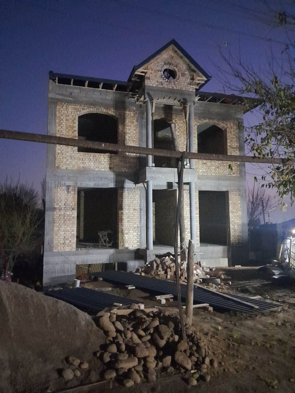 Нолдан Уй курамиз Том забор навес ишларини киламиз