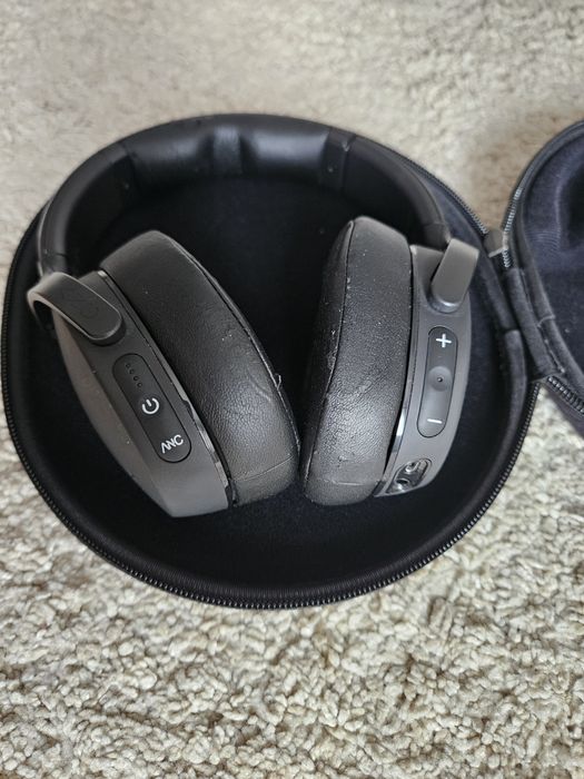 Căști, Skullcandy Venue