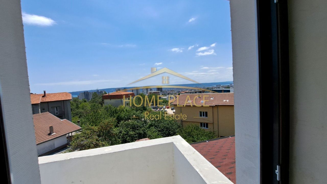 Продава се Тристаен апартамент в Варна, Изгрев - 118 кв.м за 1441 €/кв.м - Снимка #2