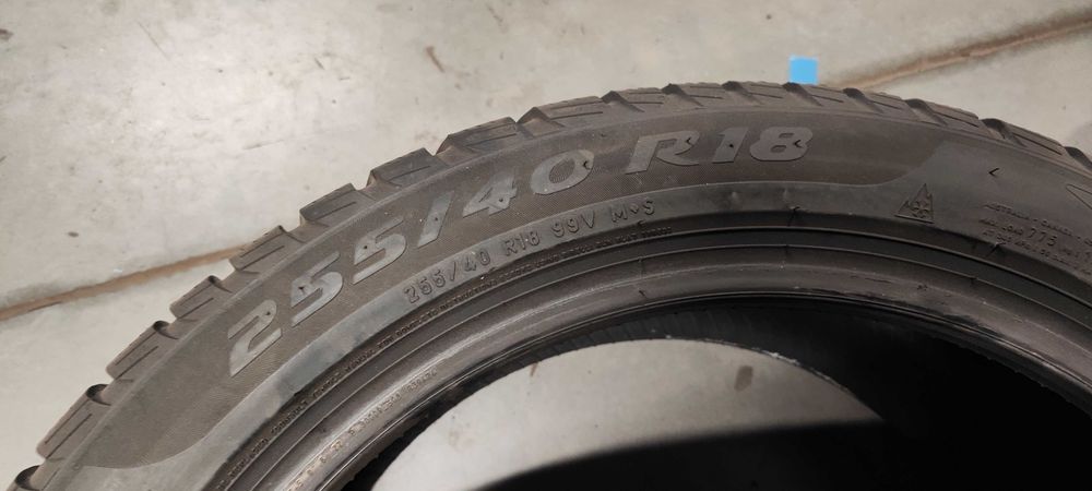 4бр.зимни гуми 255/40/18 Pirelli