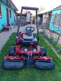 Toro greensmaster 3250D tractor gazon
Tractor de tuns gazon marca Toro