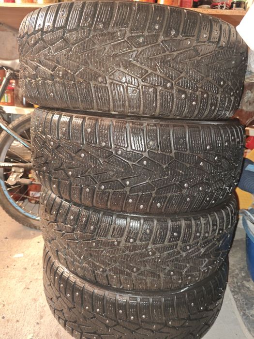 Продам зимние шины Nokian Nordman7