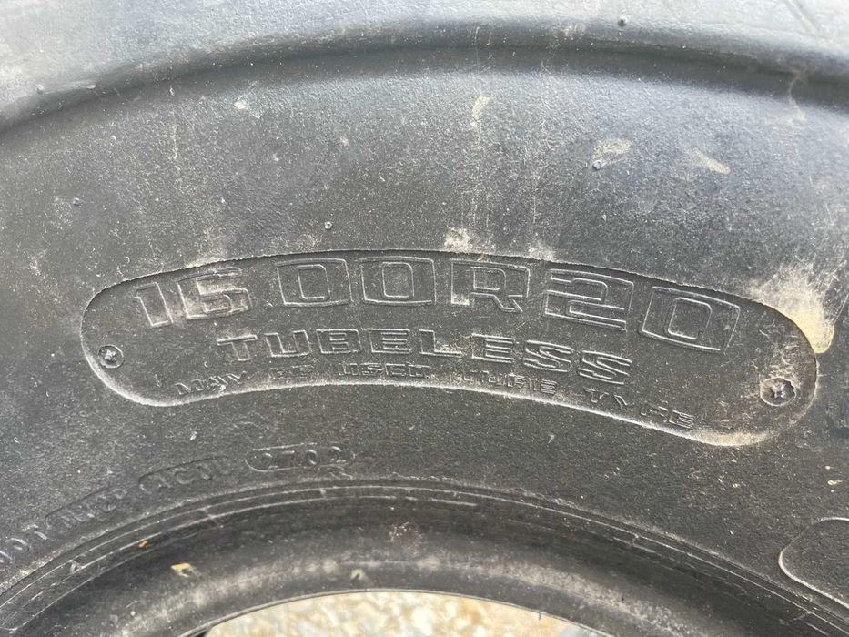 16.00R20 tubeless Goodyear cauciucuri second hand pentru utilaje