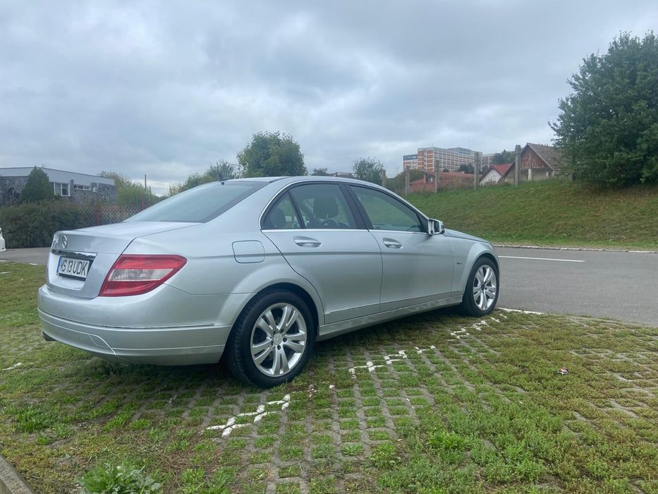 Vand Mercedes C -Clase 2,2 D stare foarte buna de functionare