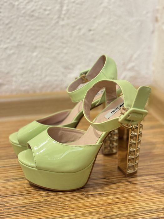 Продам Новые туфли