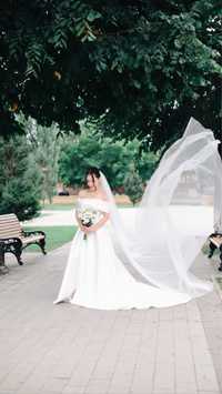Платье свадебное дорогое
