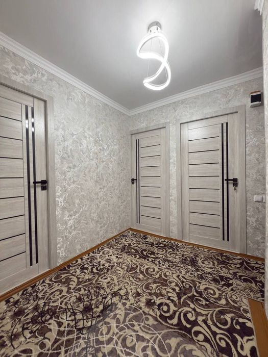 4 xonali uy sotiladi remontlari bilan