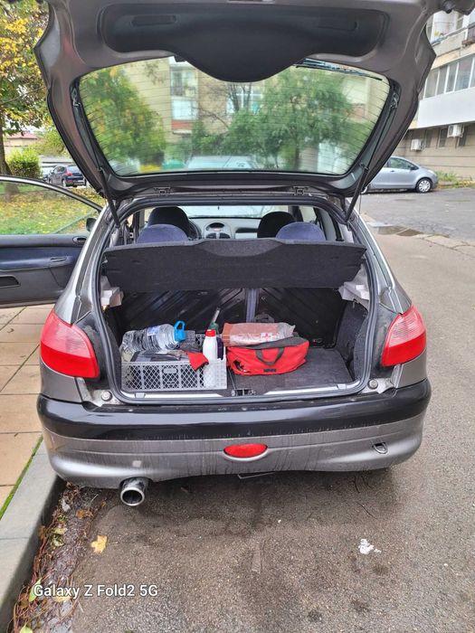 Продавам Peugeot 206, 1.4