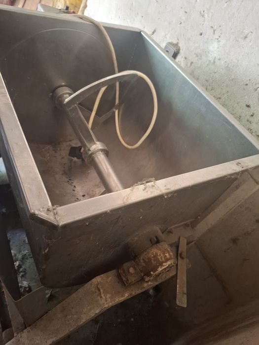 Тестомесачка 100л