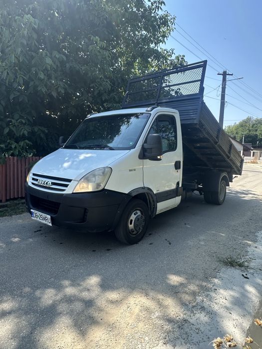 Vand Iveco Daily basculabil 3 părti , an 2009