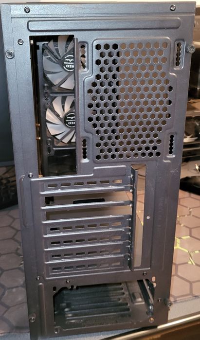 Carcasa AQIRYS Arcturus, ATX.