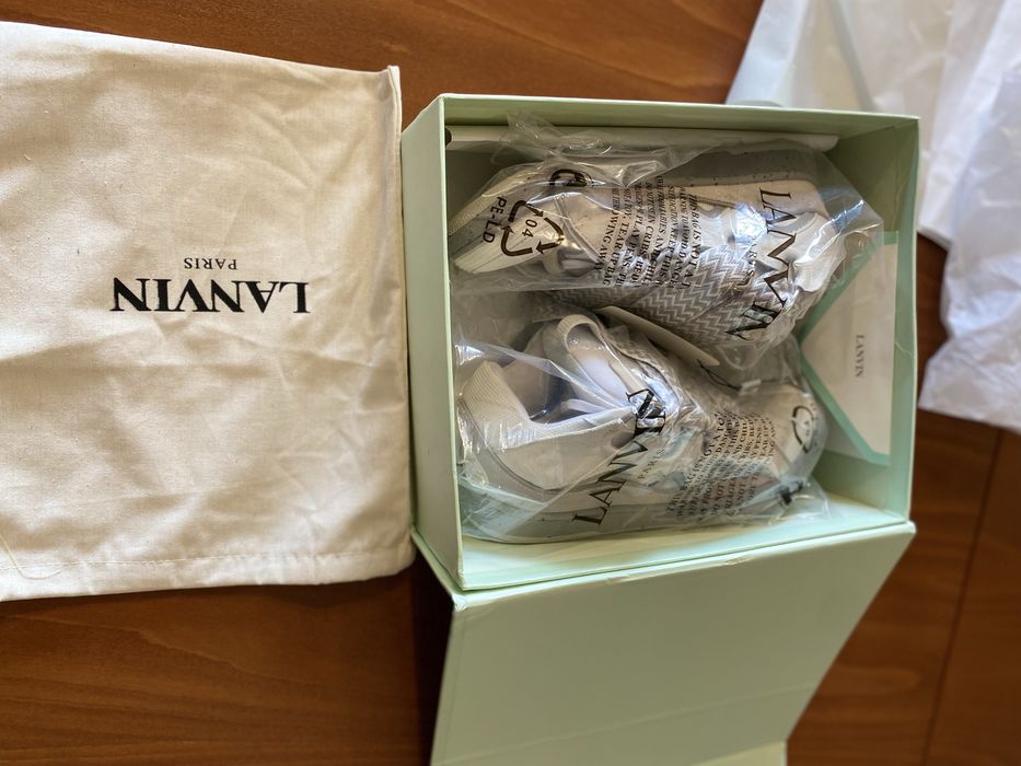 Lanvin Curb Grey