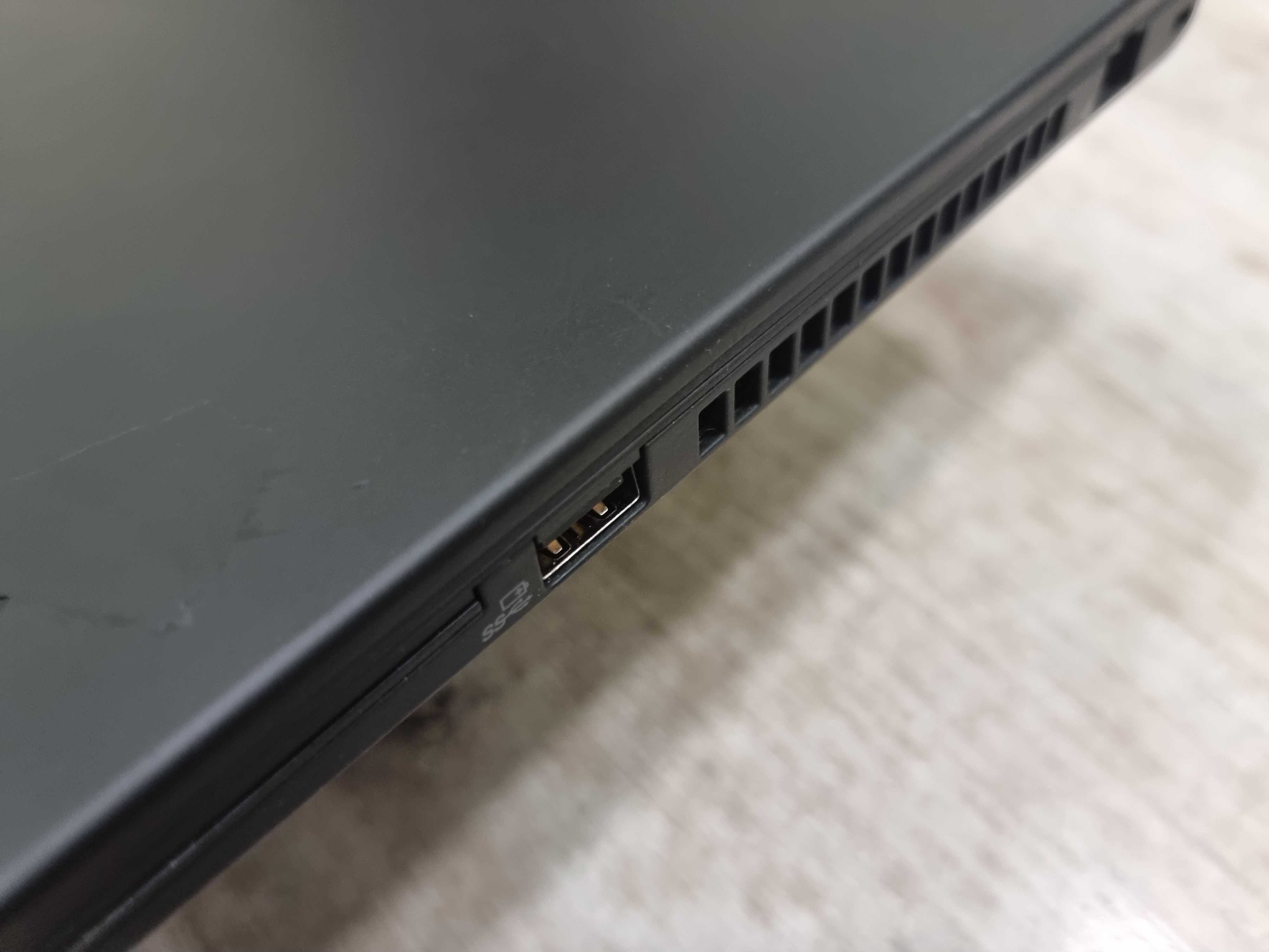 Лаптоп Lenovo ThinkPad T495