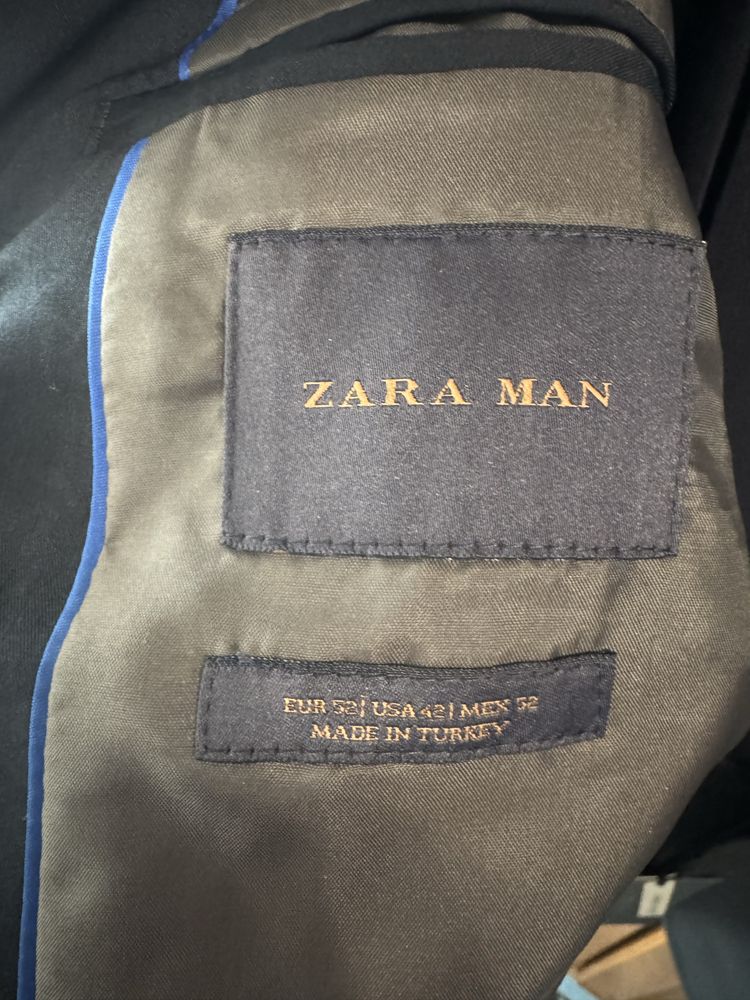 Costum barbati Zara nou
