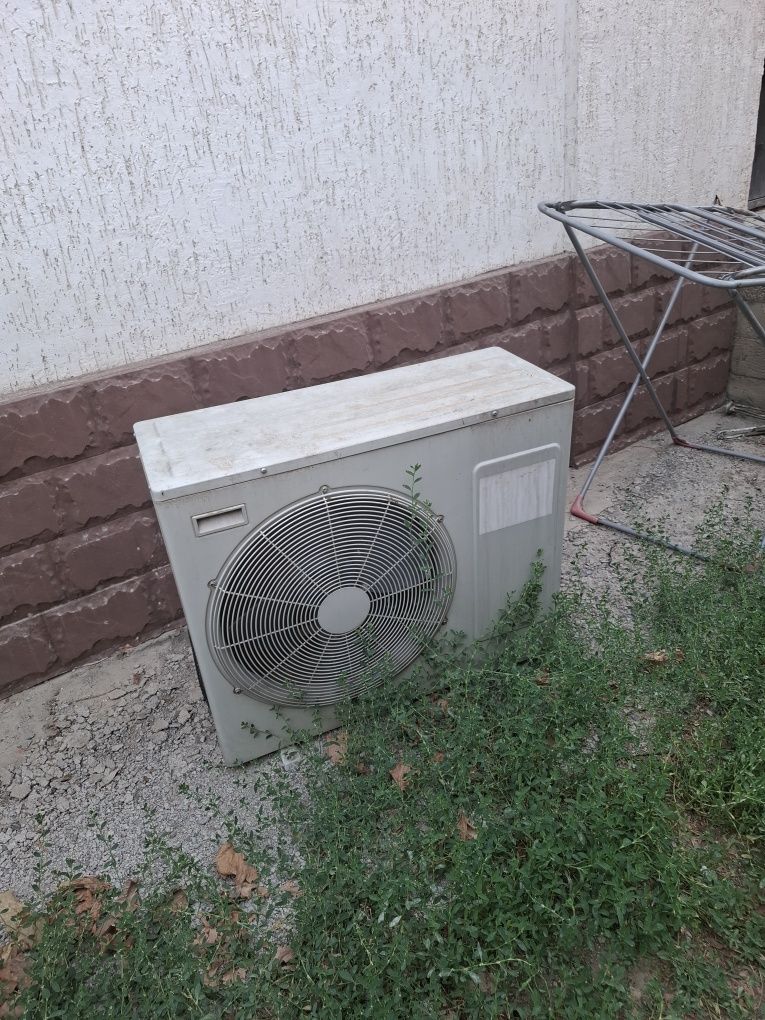 Продам Алмаком кондер