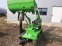 Minibuldozer minescavator cu burghiu de pământ