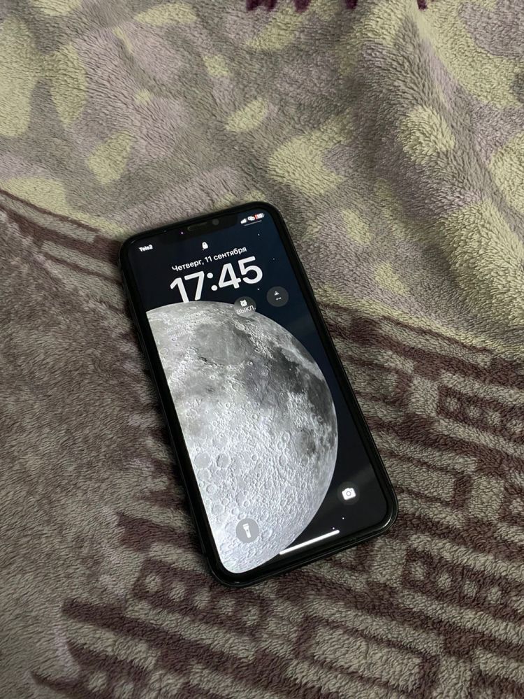 Продам айфон 11 без торга