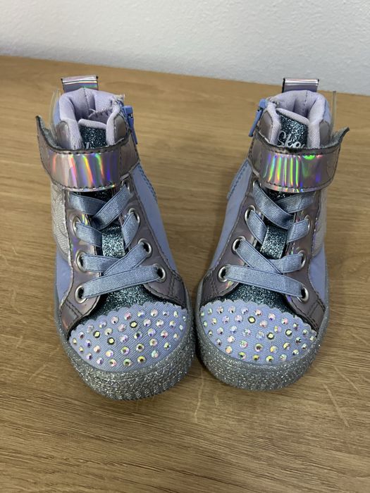 Adidasi skechers leduri nr 21