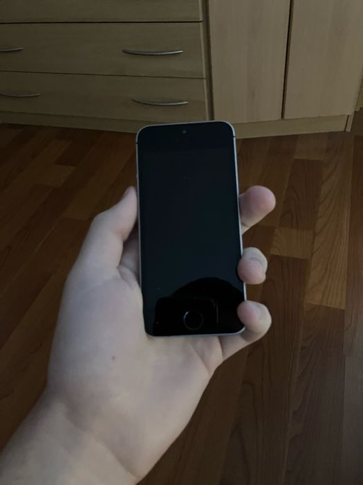 Iphone SE 2016 disponibil