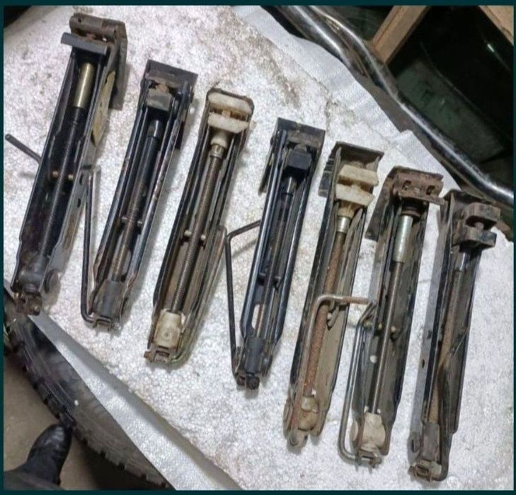 Cric : livrez colet avantajos oriunde în țară