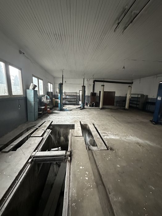 Inchiriez hala pentru service sau depozitate