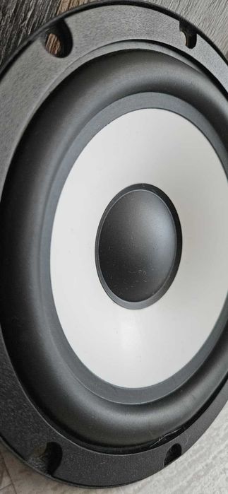 Crunch GTi 6.2W – Boxe auto 16.5 cm, sunet foarte bun