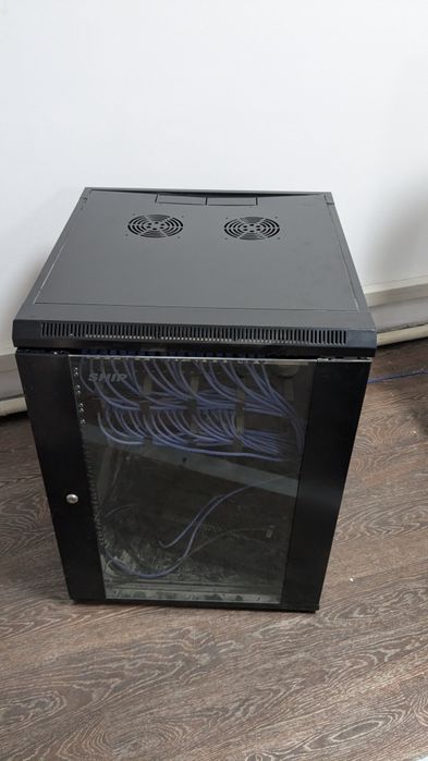 Продам коммутационный шкаф