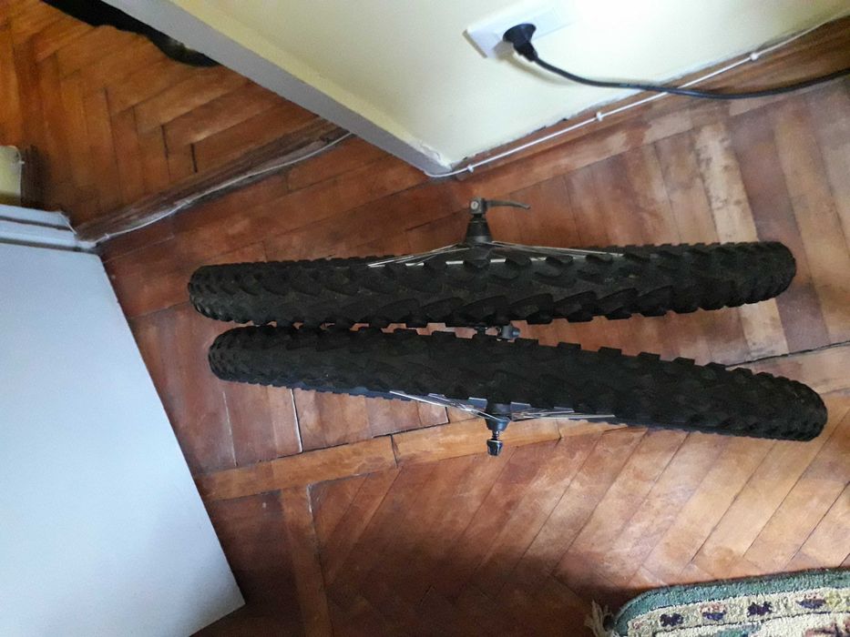 Vand roți de  bicicleta de 26