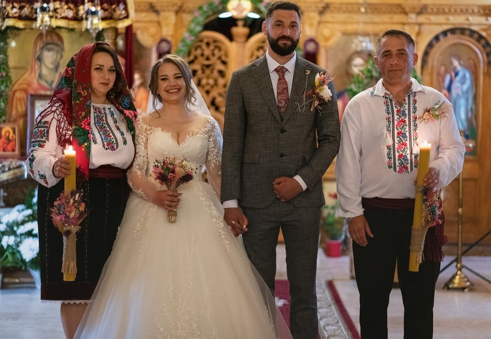 Vând rochie de mireasă