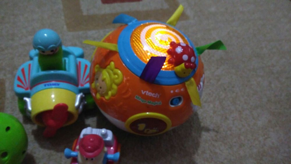 Jucarii bebe 3 luni+