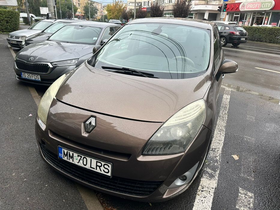 Grand Scenic, motor 1.9, an 2010