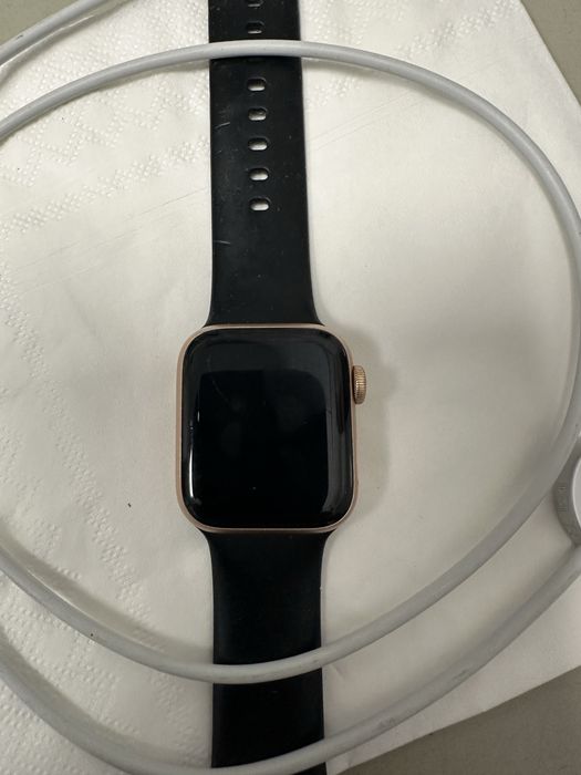 Smartwatch Apple SE