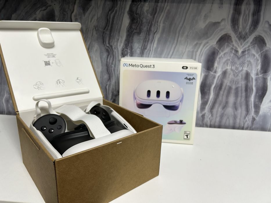Meta Quest3. Продаю в отличном состоянии!