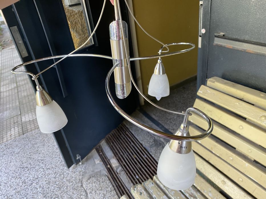 Лампа / полилей за таван