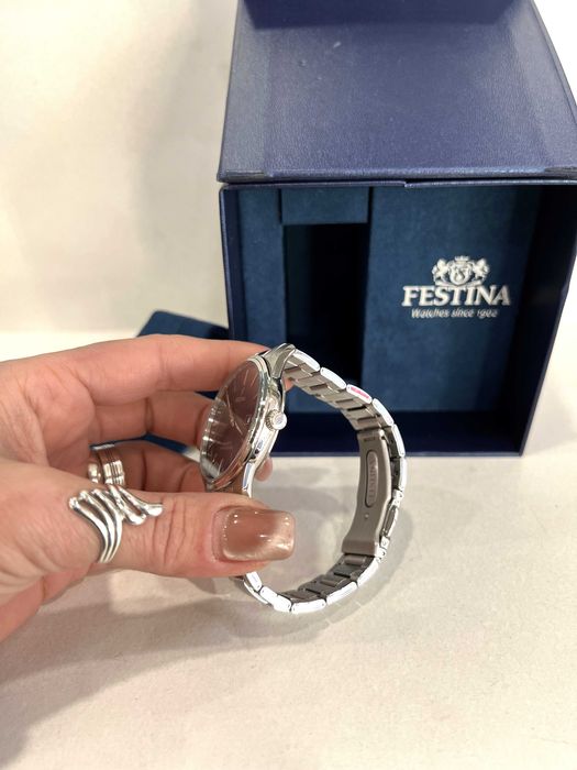 Ceas Clasic Festina F20511!