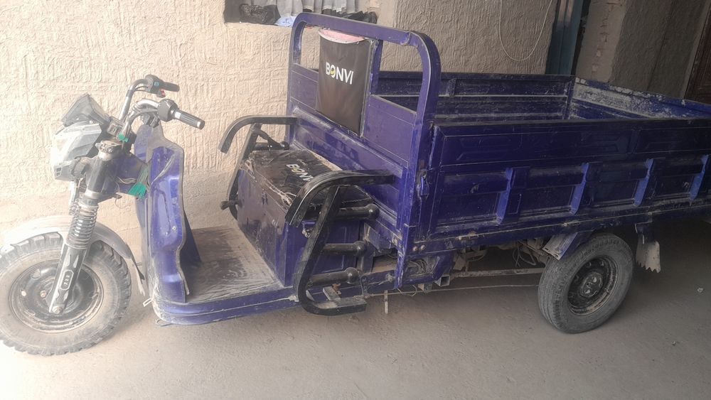 Моторул сотилади холати зур