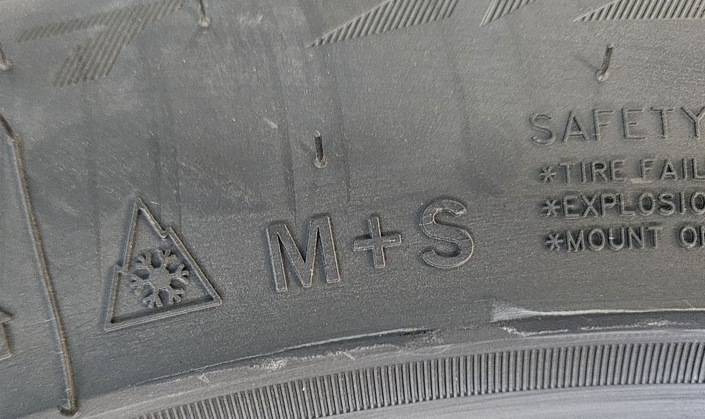 215/75 R15, 100T, UNIGRIP A/T, Anvelope All Terrain M+S