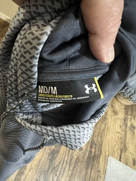 Under Armour size M Storm1