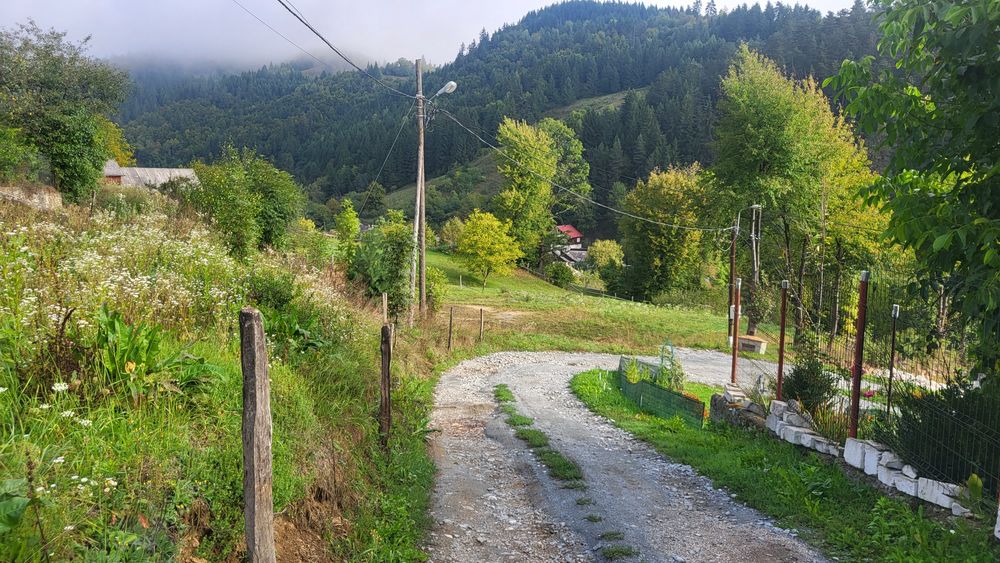 Teren intravilan de vinzare