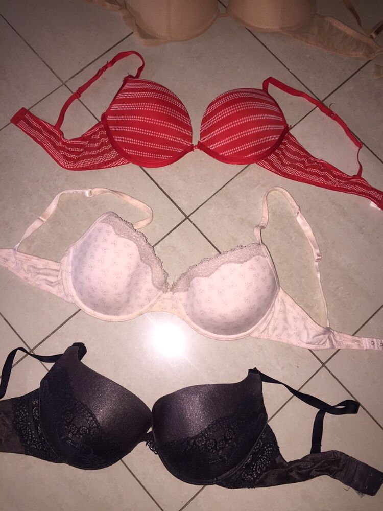 Бикини S, M;,сутиен/бельо Victoria’s secret 70C;75B,Триумф75B;DKNY 80С