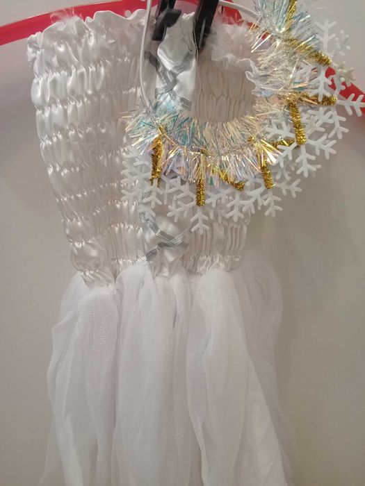 Продам карнавальный костюм Снежинки