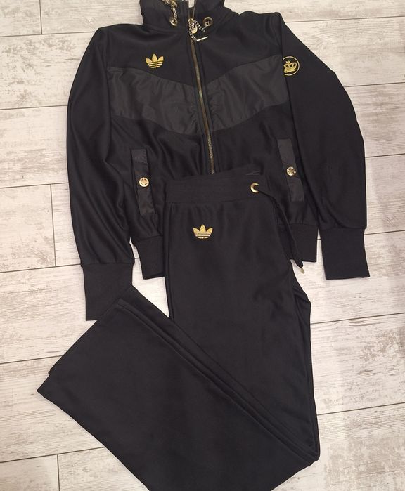 Дамски комплект адидас