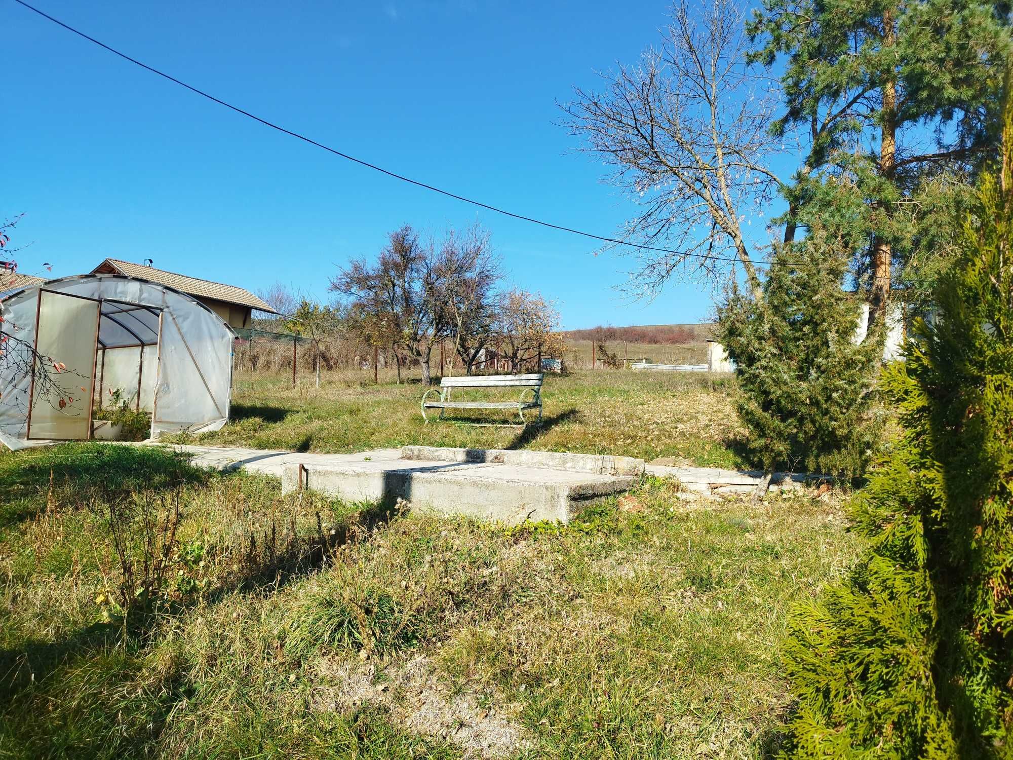 Продава парцел в с. Горочевци