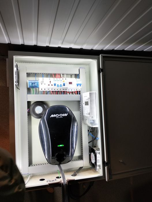 Elektromobillarga zaryadka oʻrnatamiz зарядка установка зарядное устро