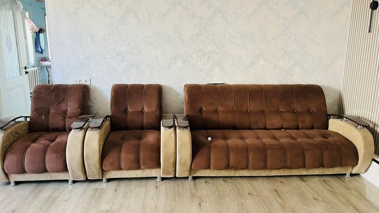 Диван сатылады бу