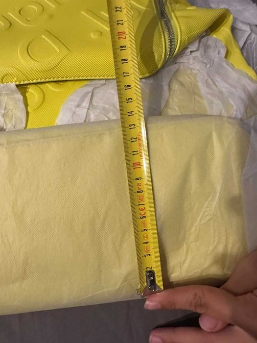 Дамска раницата жълта