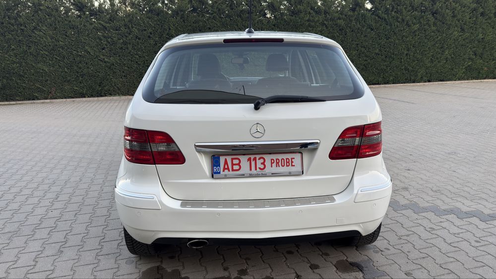 Mercedes-B-Class Cutie automată cu garantie 12 luni