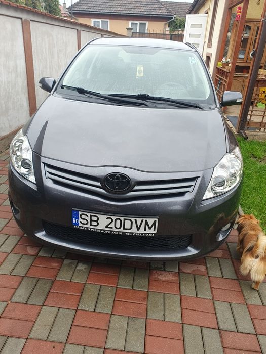 Toyota auris 1.3 disel